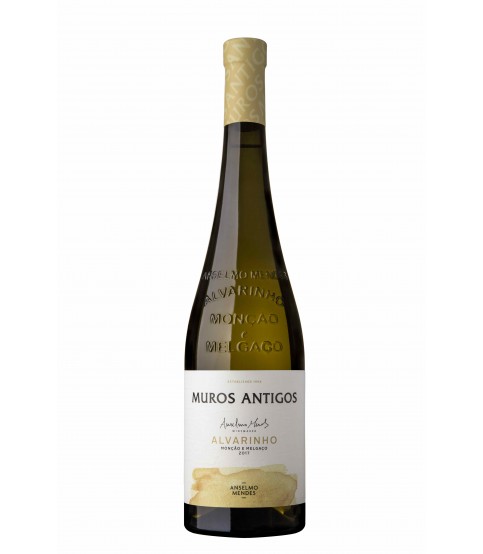 VINHO MUROS ANTIGOS ALVARINHO 75CL